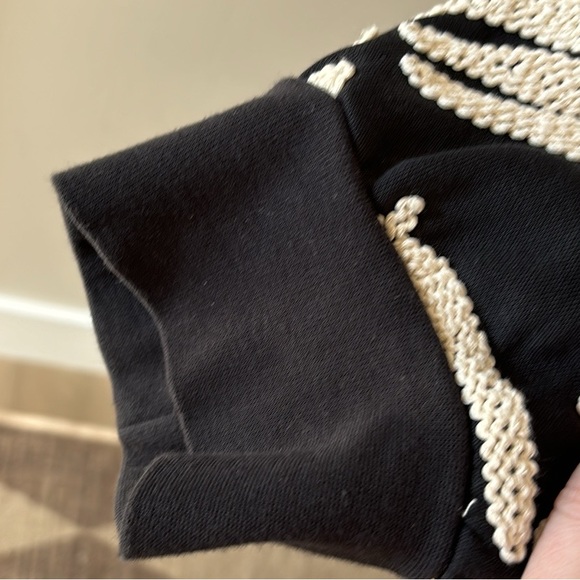 H&M Oversized Embroidery Sweatshirt - Picture 3 of 6